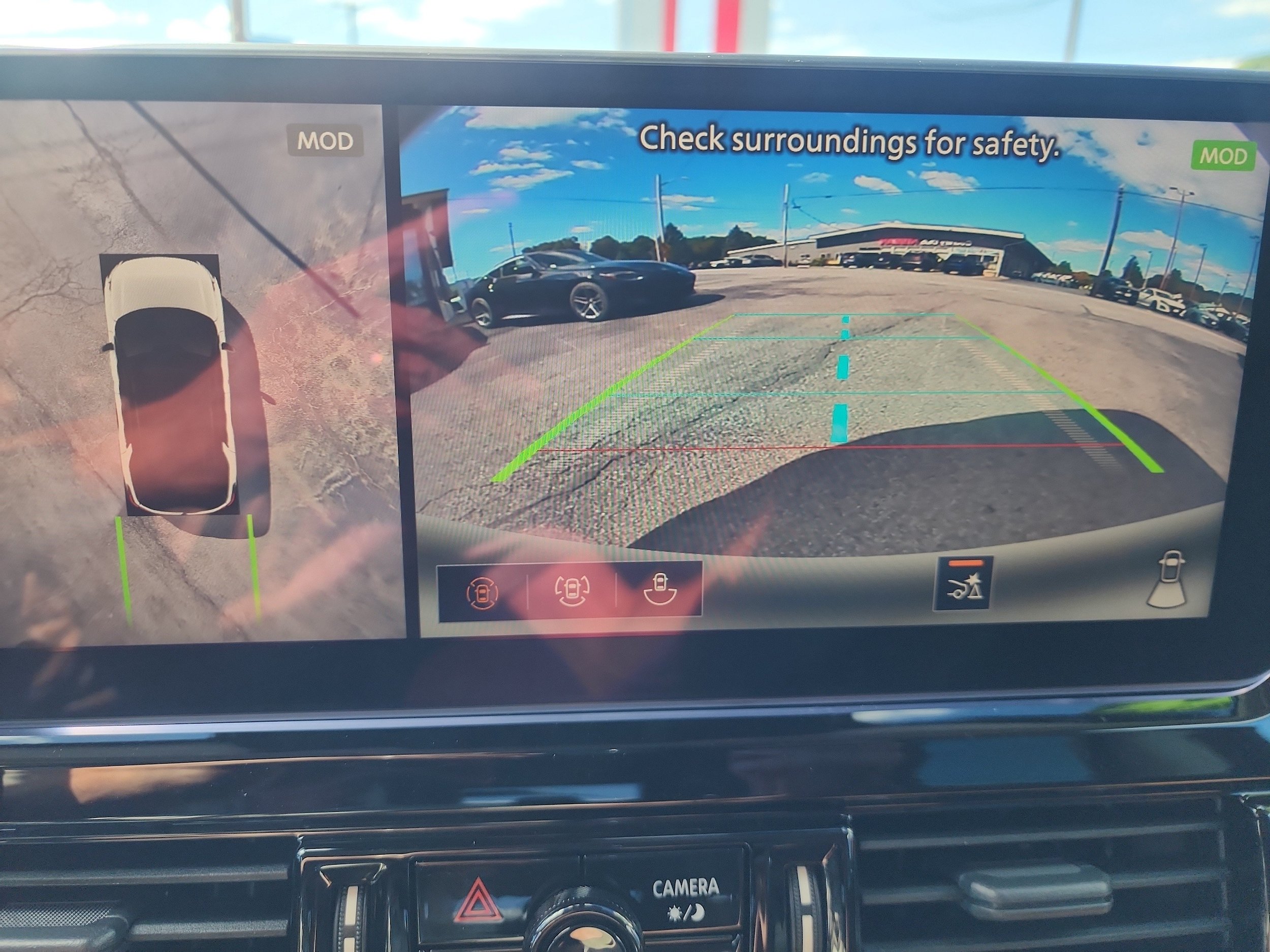 New 2026 Nissan Pathfinder Platinum AWD/4WD image 18
