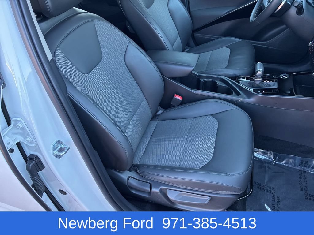Used 2024 Kia Niro EX FWD image 29