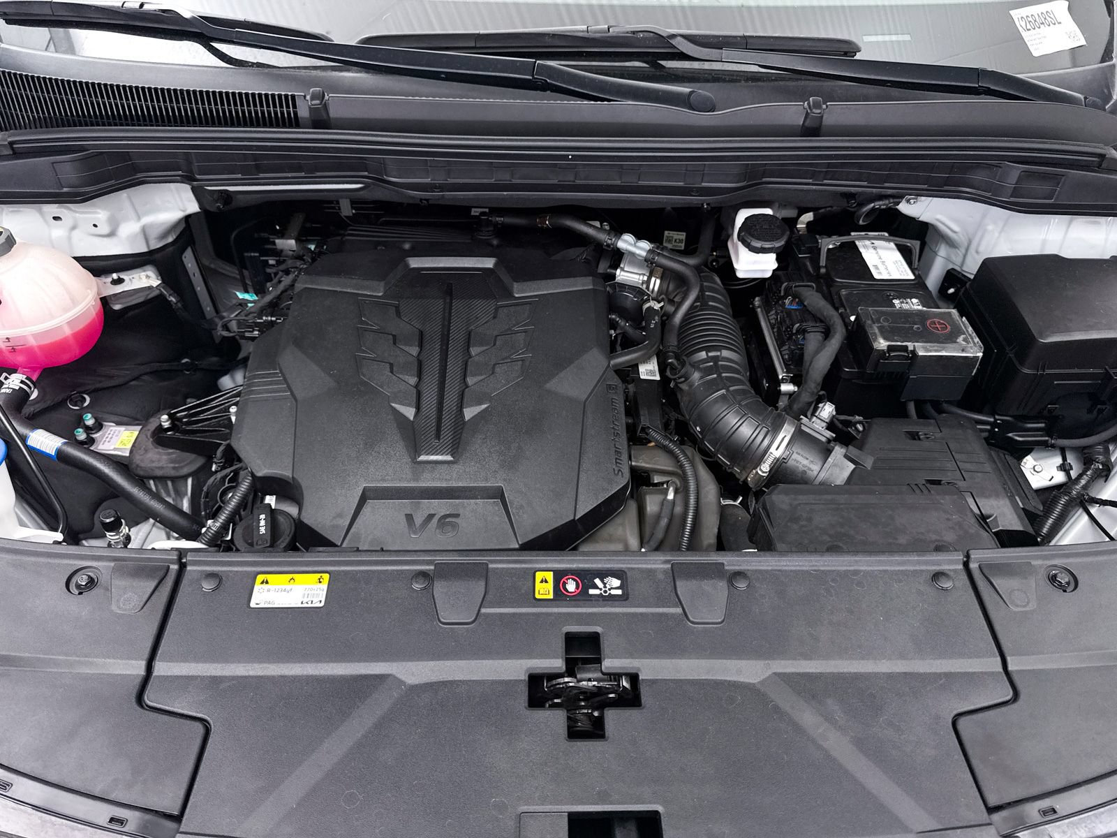 Certified 2025 Kia Carnival SX Prestige FWD image 10
