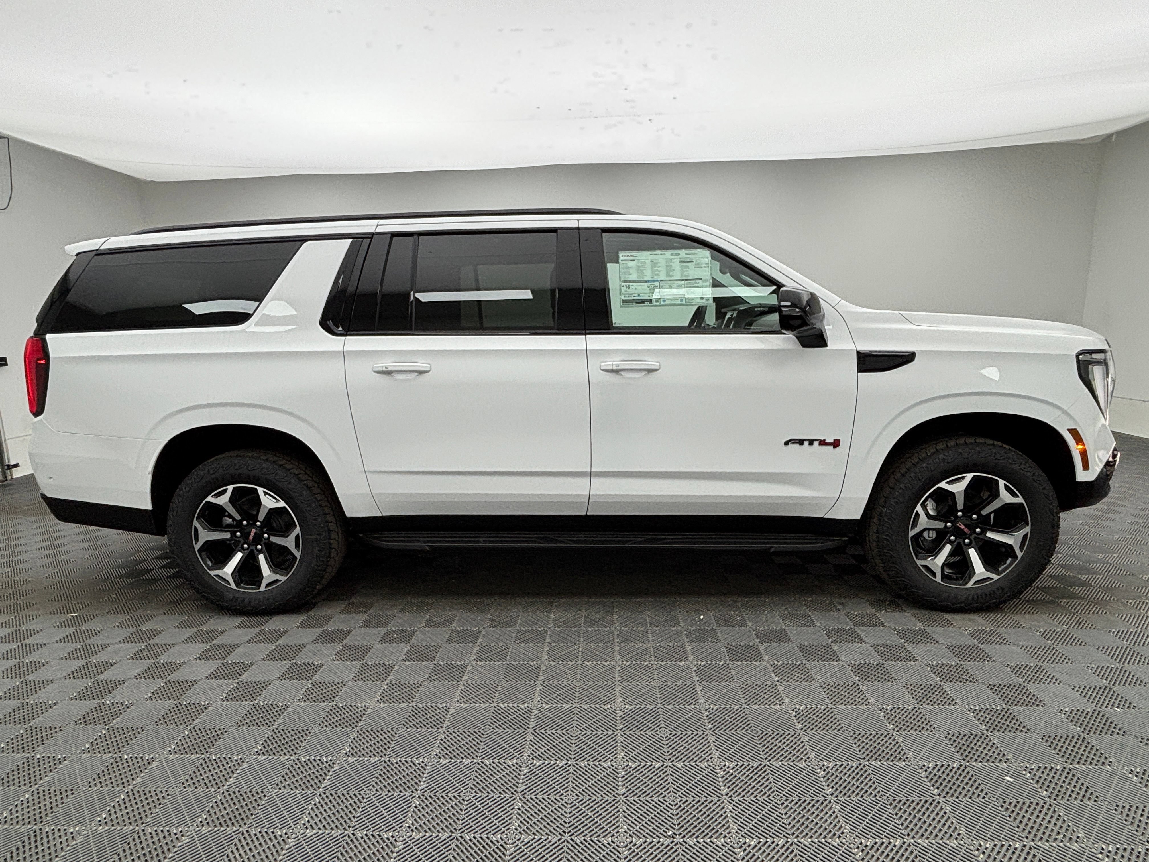 New 2026 GMC Yukon XL AT4 w/ AT4 Preferred Package AWD/4WD image 9
