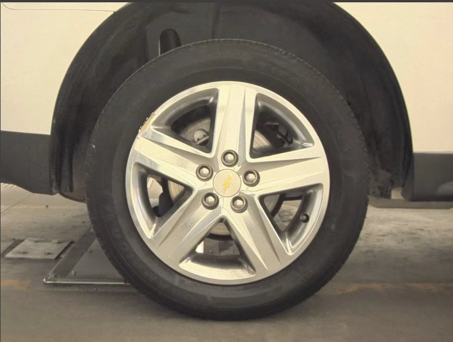 Used 2015 Chevrolet Equinox LTZ AWD/4WD image 12