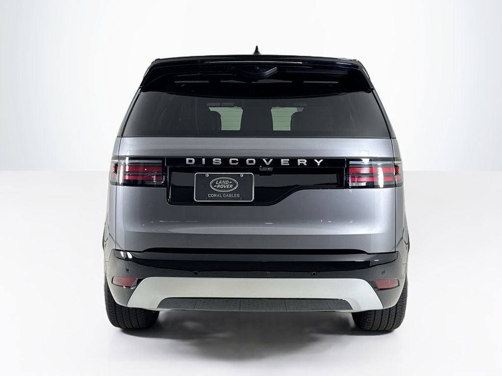 Used 2026 Land Rover Discovery Limited Edition AWD/4WD image 4
