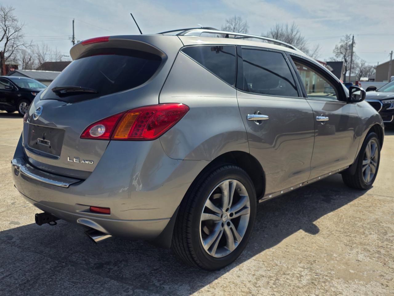 Used 2010 Nissan Murano LE w/ Navigation Pkg image 22