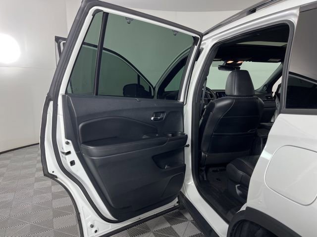 Used 2020 Honda Passport Touring image 40