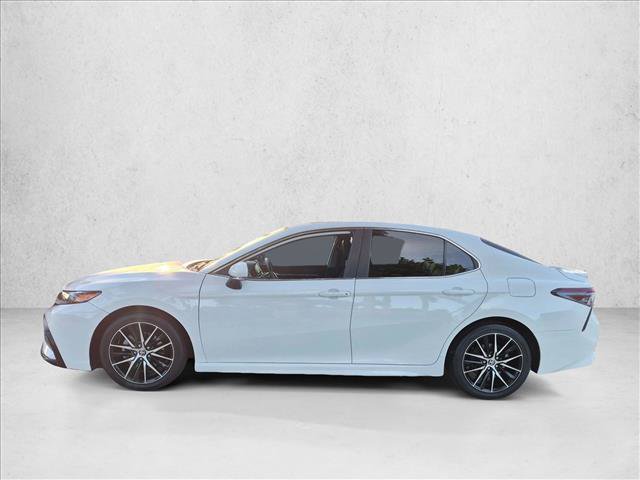 Certified 2022 Toyota Camry SE w/ Convenience Package FWD image 8