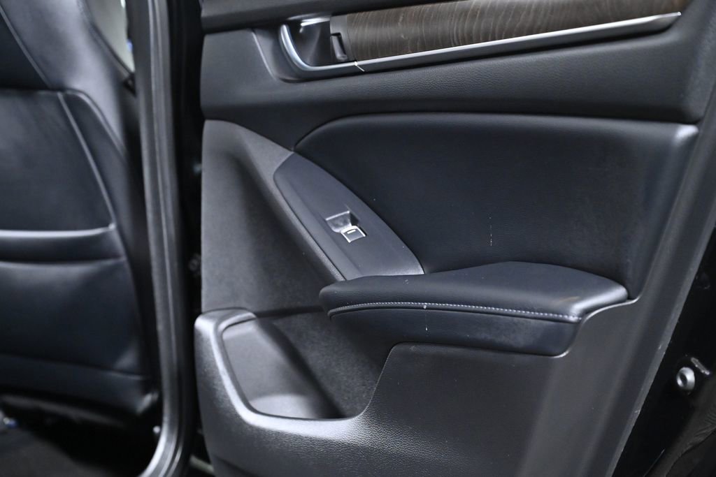 Used 2018 Honda Accord EX-L image 28