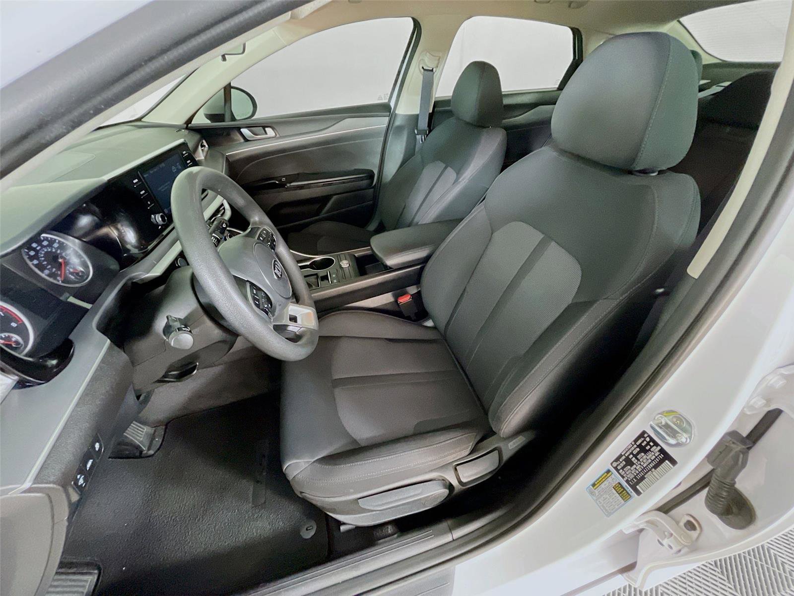 Used 2021 Kia K5 LXS image 23