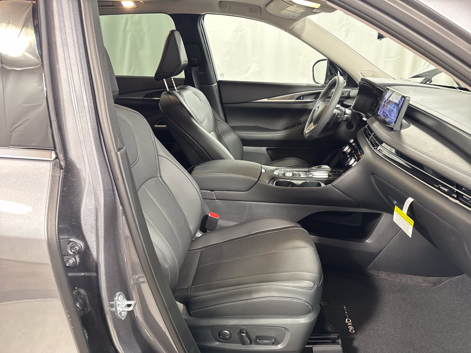 New 2027 INFINITI QX60 Luxe w/ Cargo Package AWD/4WD image 26