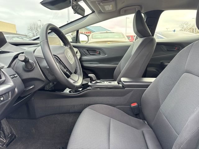 Used 2024 Toyota Prius Limited image 12
