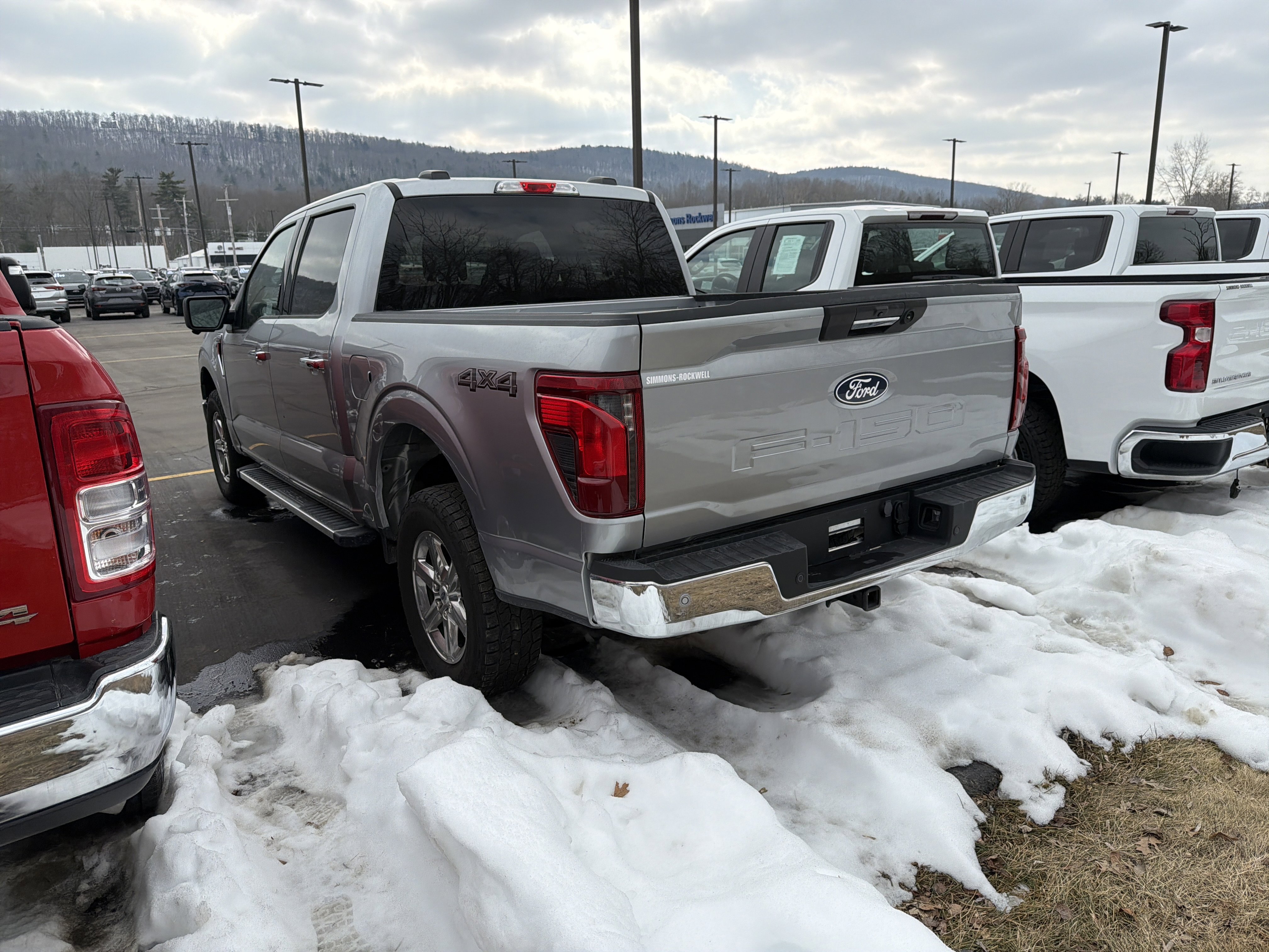 Used 2024 Ford F150 XLT image 5