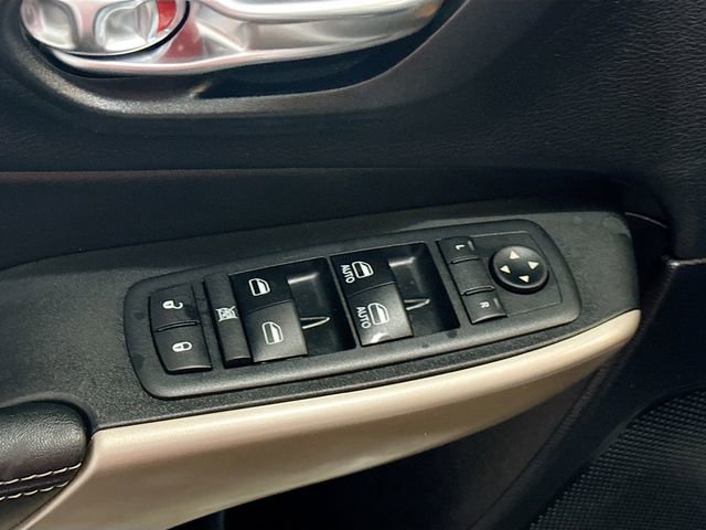 Used 2018 Jeep Cherokee Limited w/ High Altitude Package image 18