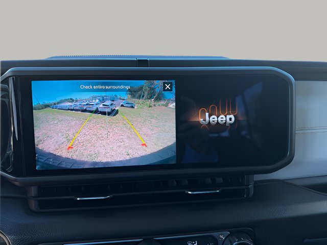 Used 2024 Jeep Wrangler Unlimited AWD/4WD image 20