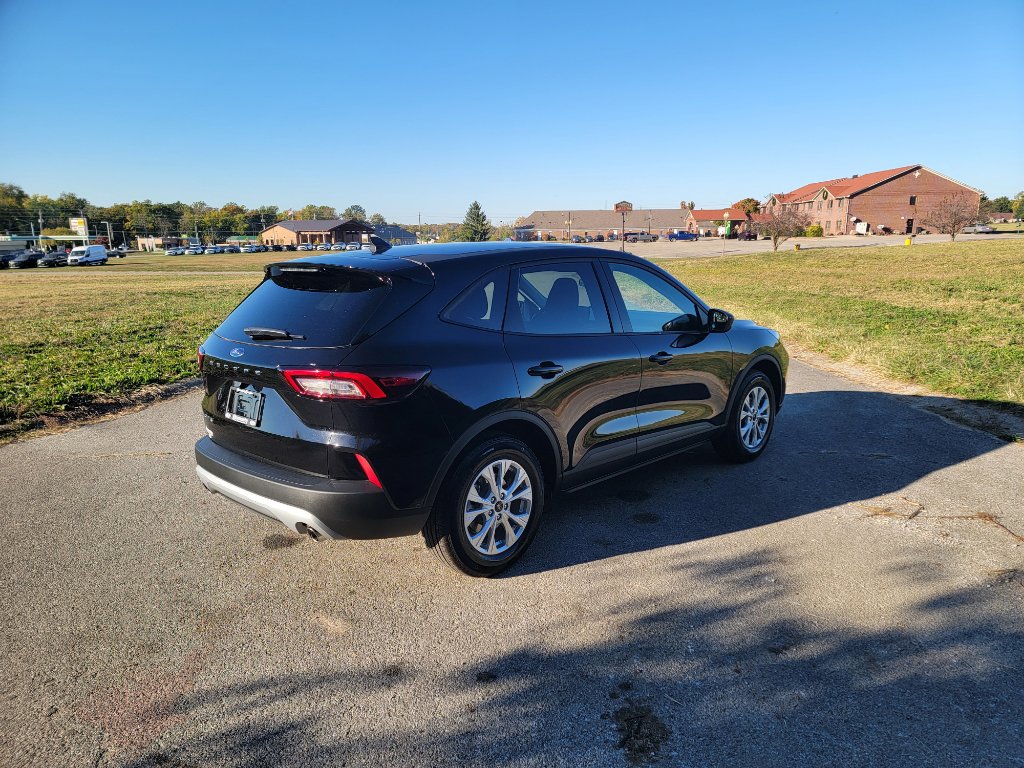 New 2026 Ford Escape Active image 11