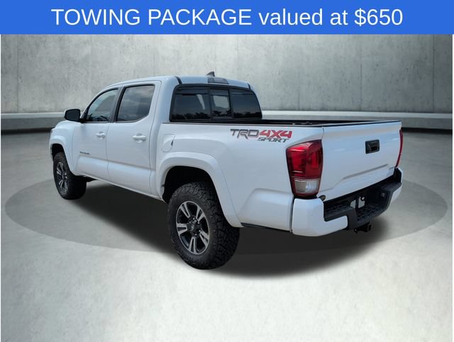 Used 2016 Toyota Tacoma TRD Sport w/ Towing Package AWD/4WD video 3
