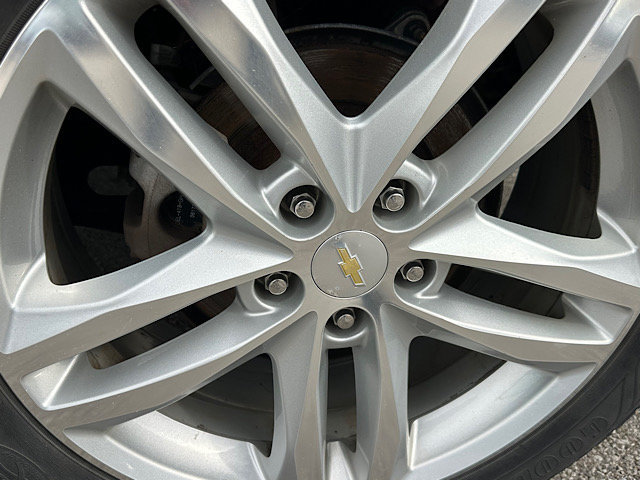Used 2018 Chevrolet Equinox Premier FWD image 34