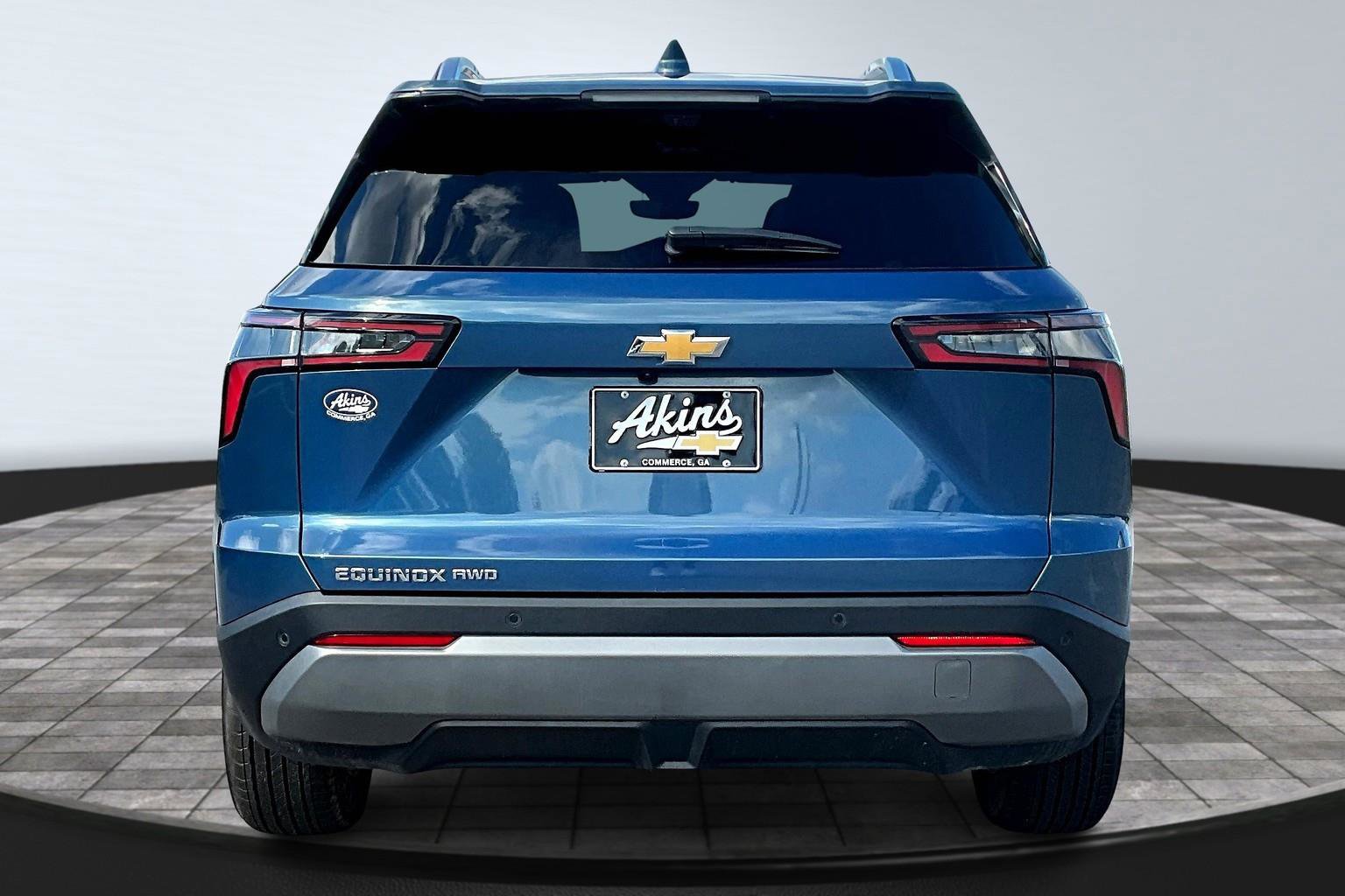 New 2026 Chevrolet Equinox LT w/ Convenience Package II image 4
