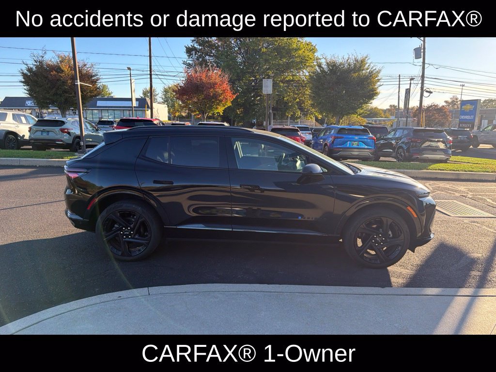 Certified 2024 Chevrolet Equinox EV RS AWD/4WD image 2