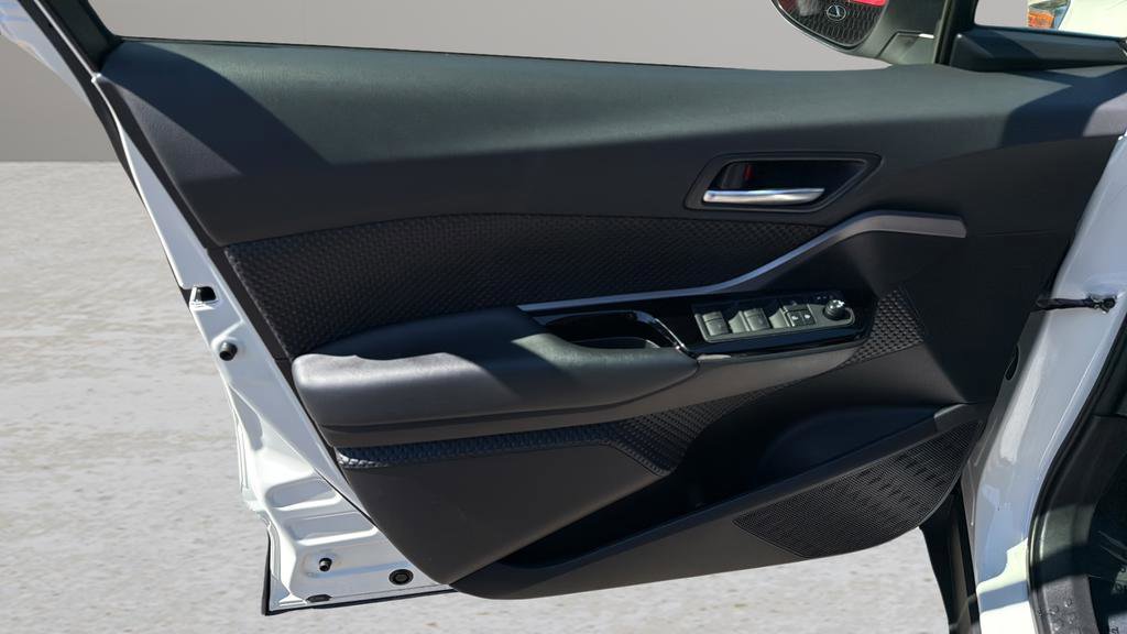 Used 2021 Toyota C-HR Nightshade image 10