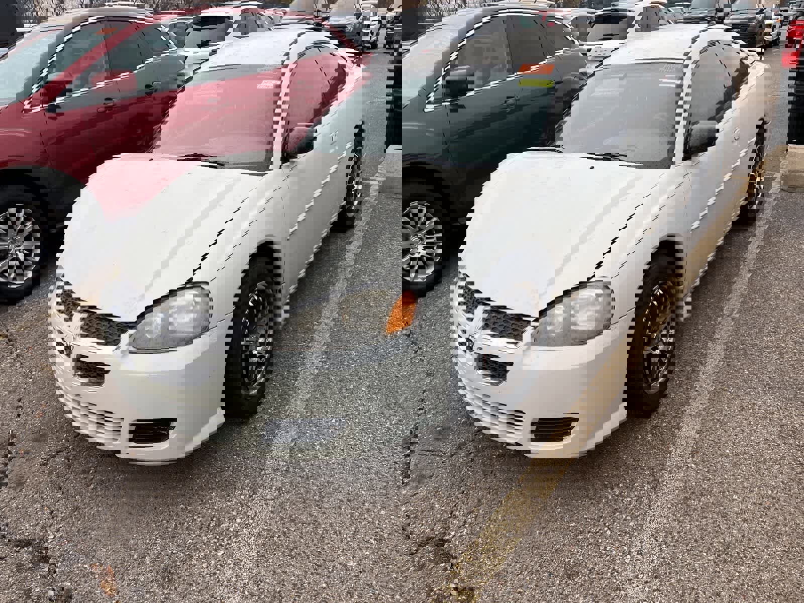 Used 2003 Dodge Stratus SE image 2