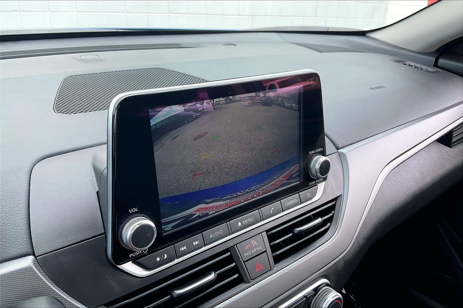 Used 2025 Nissan Altima 2.5 SR FWD image 26
