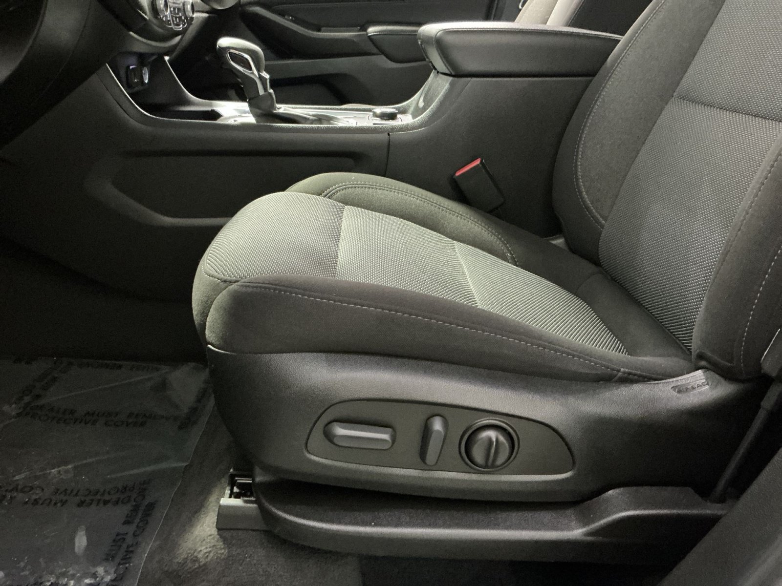Used 2023 Chevrolet Traverse LT w/ LPO, Floor Liner Package AWD/4WD image 15