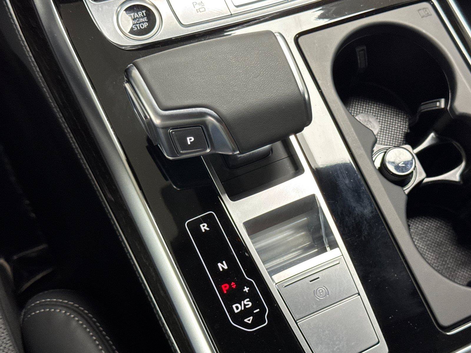 Certified 2026 Audi Q8 Prestige AWD/4WD image 22
