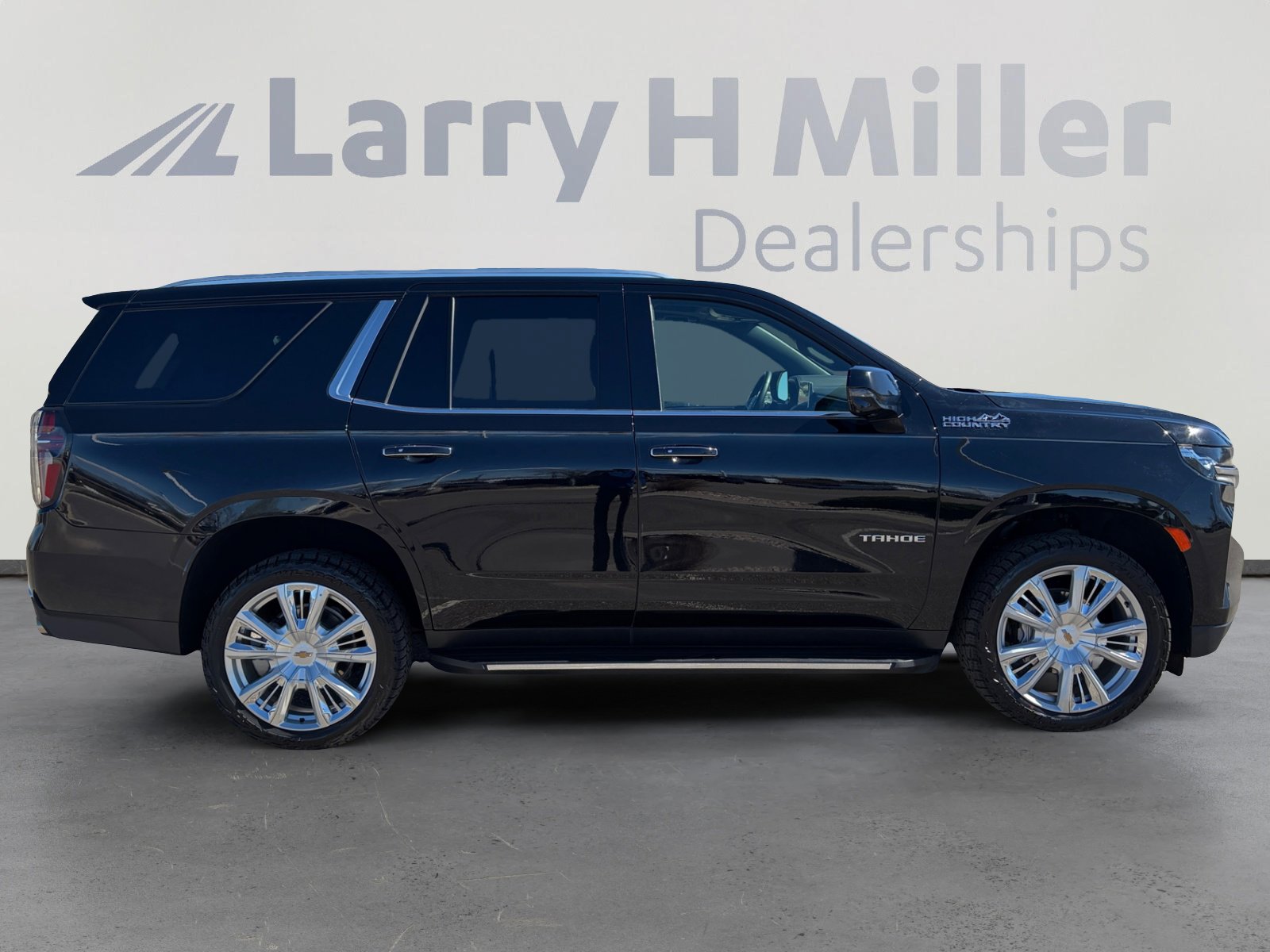Used 2024 Chevrolet Tahoe High Country image 7
