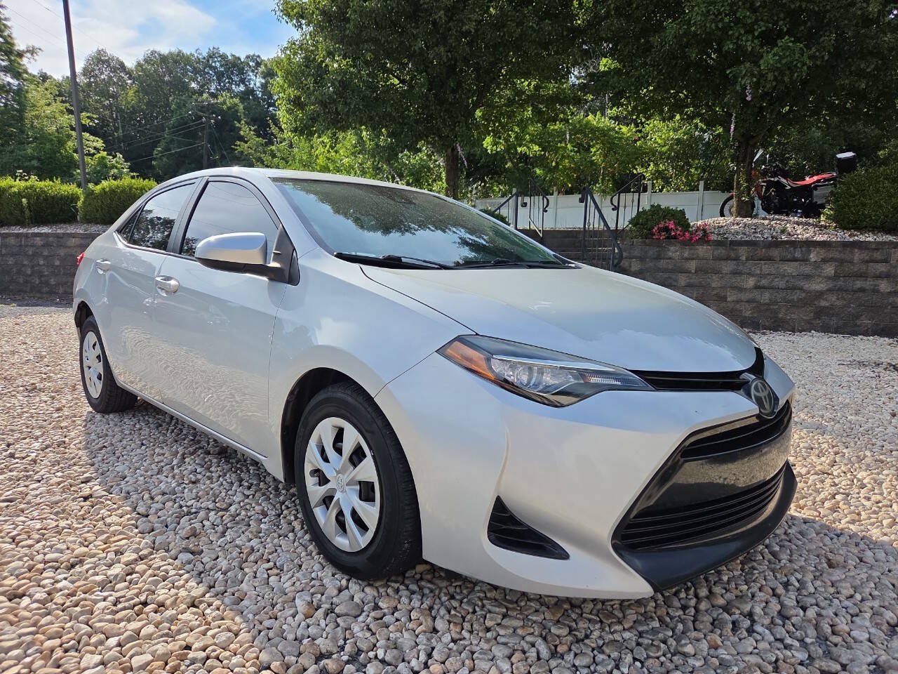Used 2017 Toyota Corolla XLE