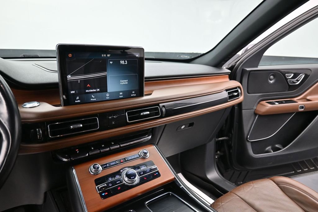 Used 2020 Lincoln Aviator Reserve w/ Class IV Trailer Tow Package AWD/4WD image 24
