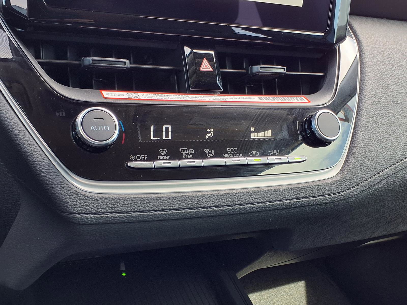 Used 2026 Toyota Corolla Cross LE image 16