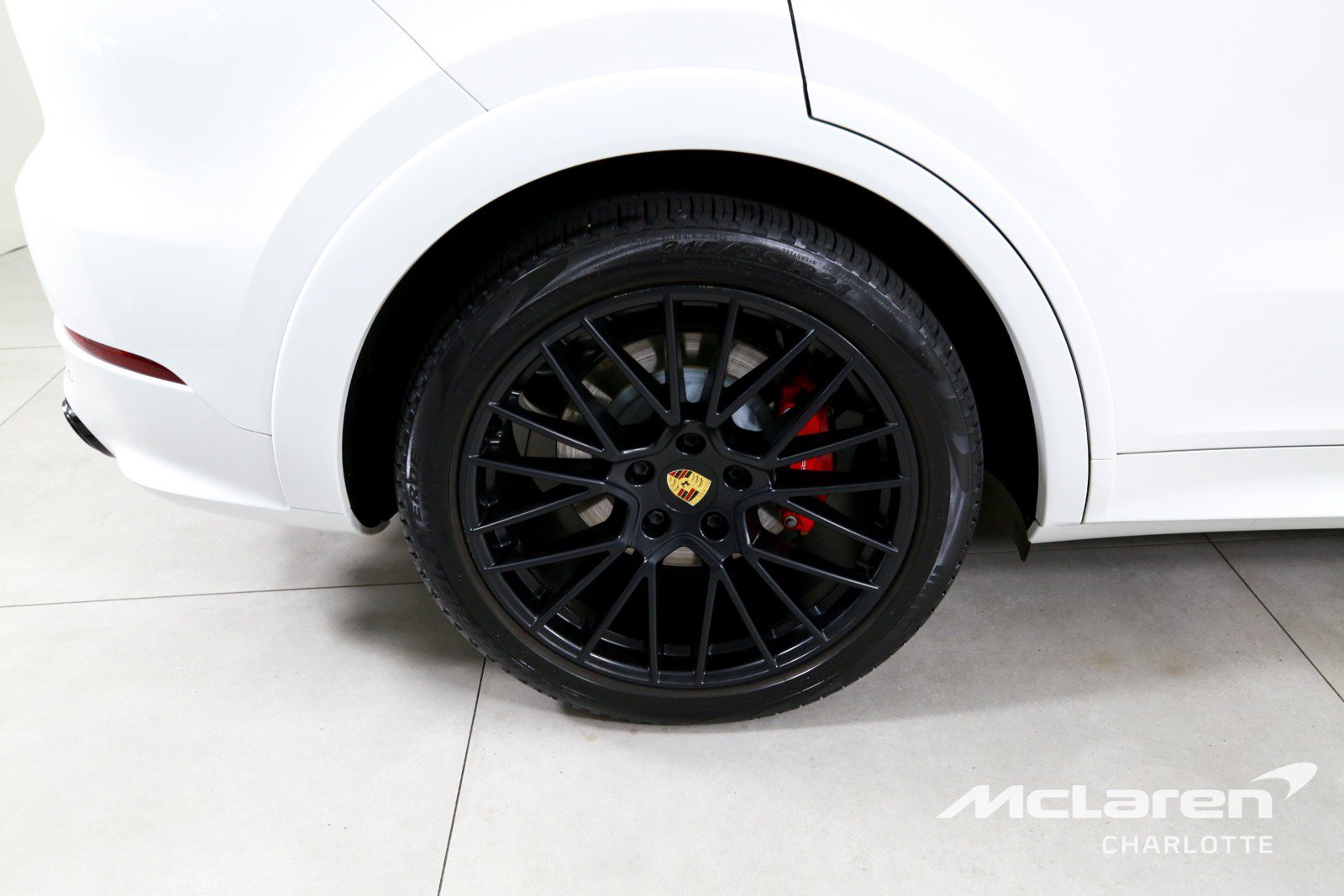 Used 2021 Porsche Cayenne GTS AWD/4WD image 33