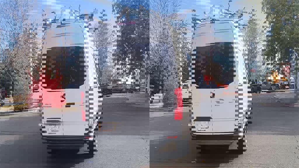 Used 2023 Mercedes-Benz Sprinter 2500 image 8