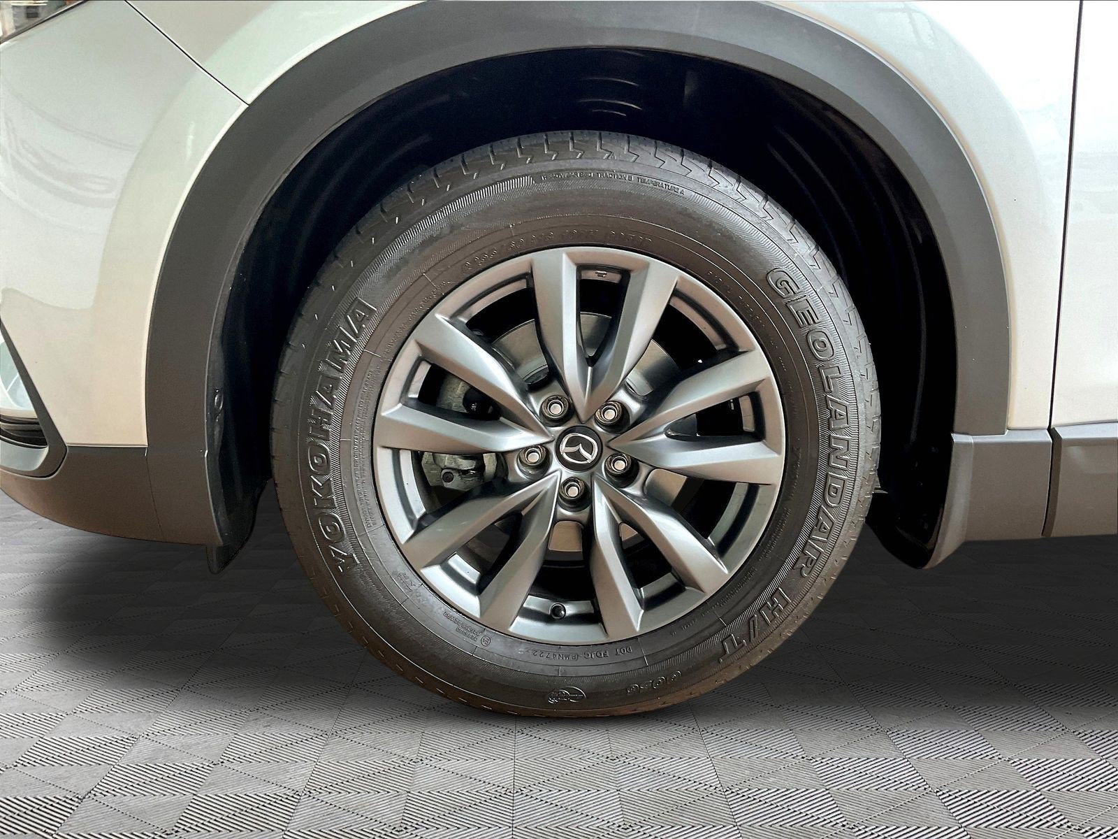 Used 2023 MAZDA CX-9 Touring AWD/4WD image 35