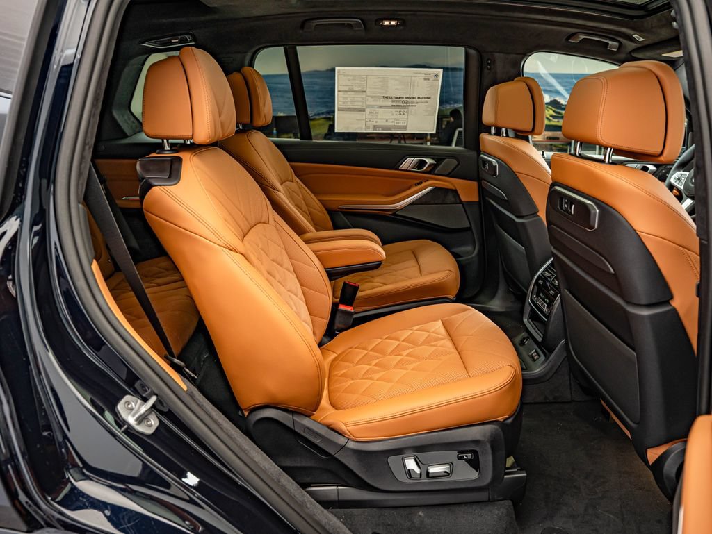 New 2027 BMW X7 xDrive40i w/ Executive Package AWD/4WD image 35