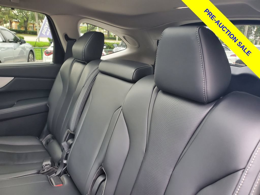 Used 2025 Acura MDX w/ Technology Package FWD image 13