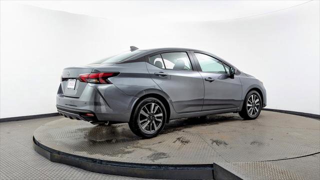 Used 2024 Nissan Versa SV image 8