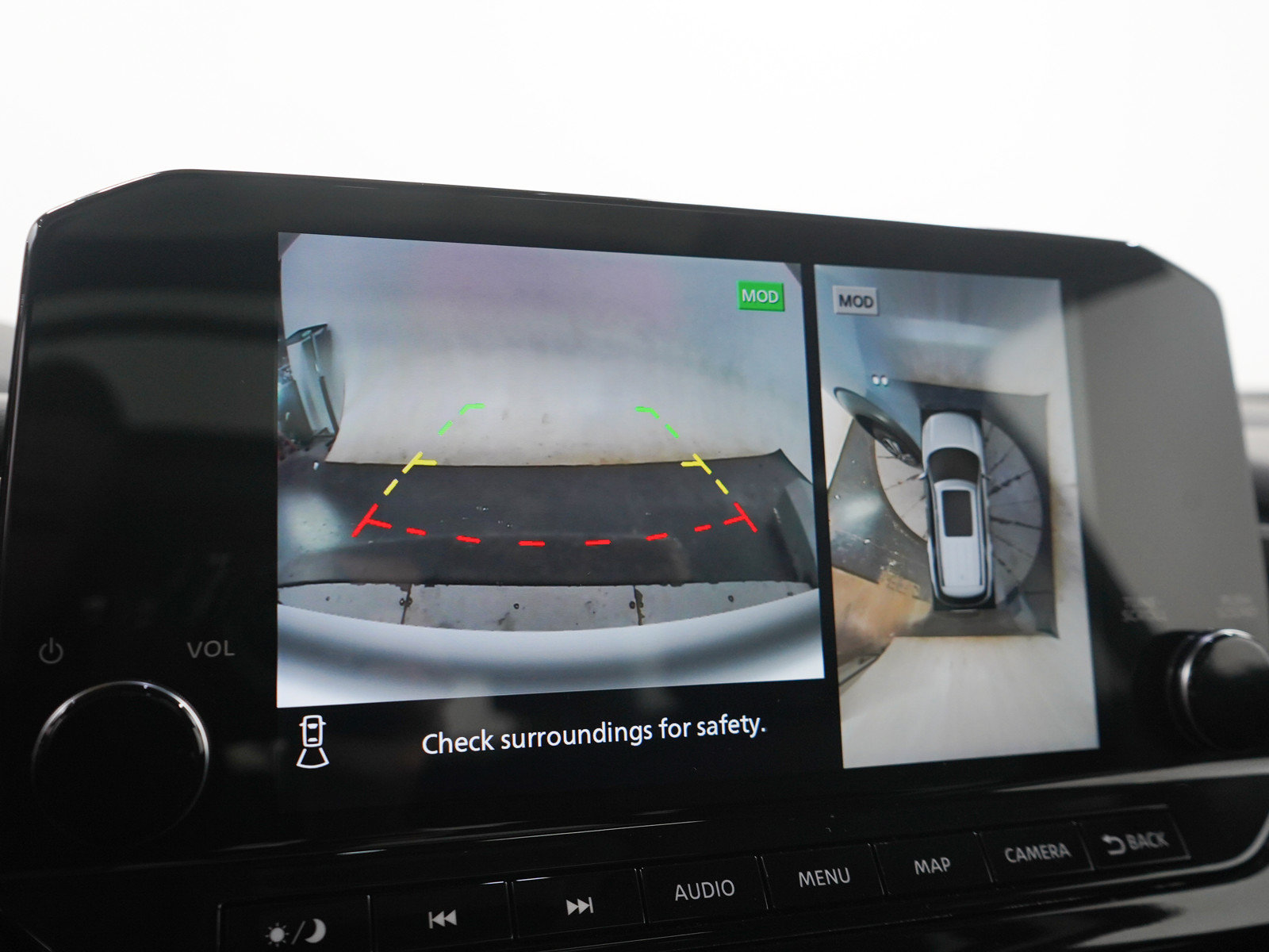 Used 2024 Nissan Pathfinder Platinum AWD/4WD image 34
