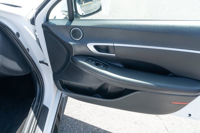 Used 2025 Hyundai Sonata SEL FWD image 45