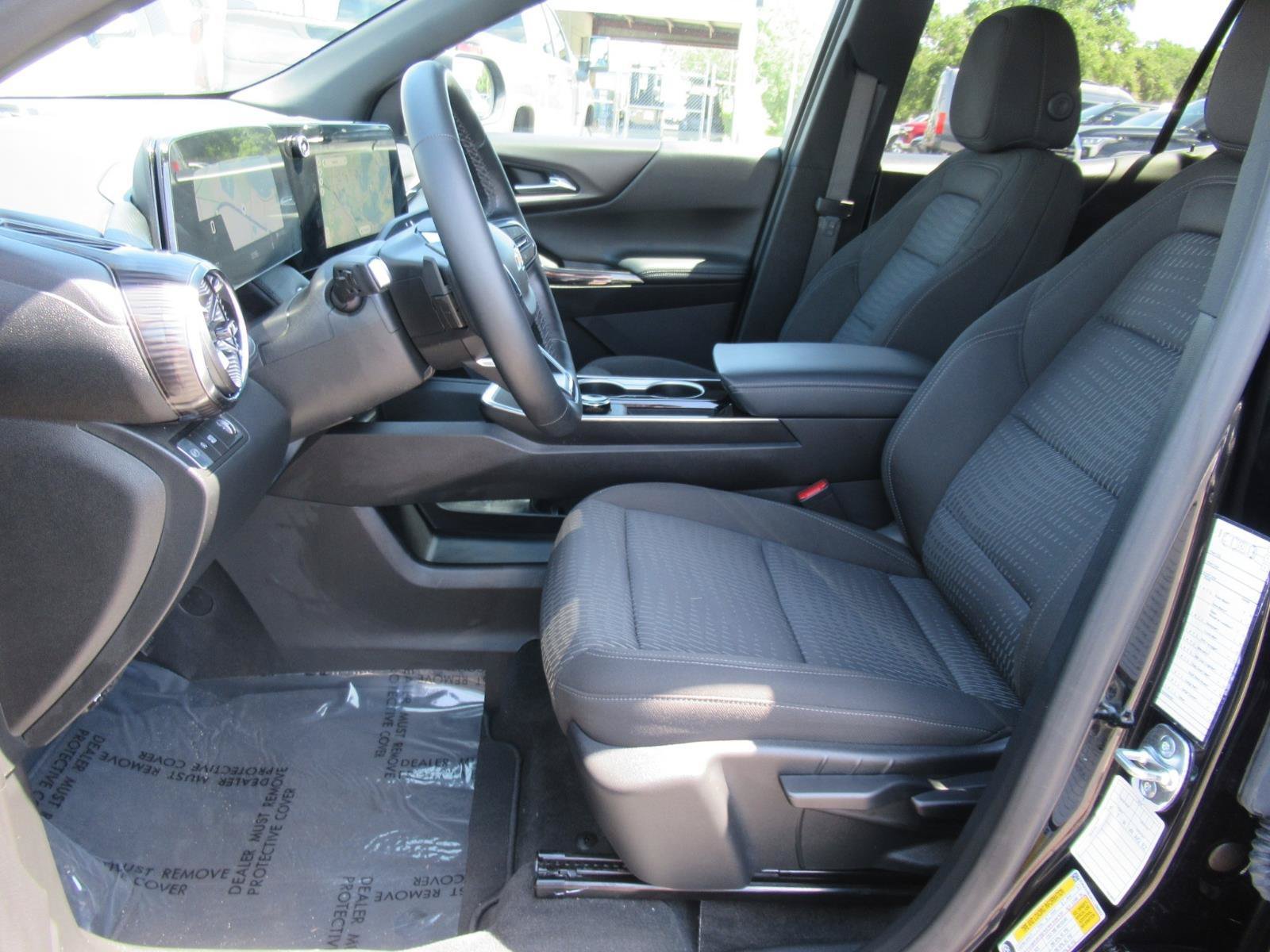 Certified 2026 Chevrolet Equinox LT FWD image 18