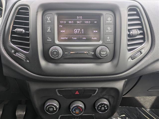 Used 2017 Jeep Compass Sport AWD/4WD image 14