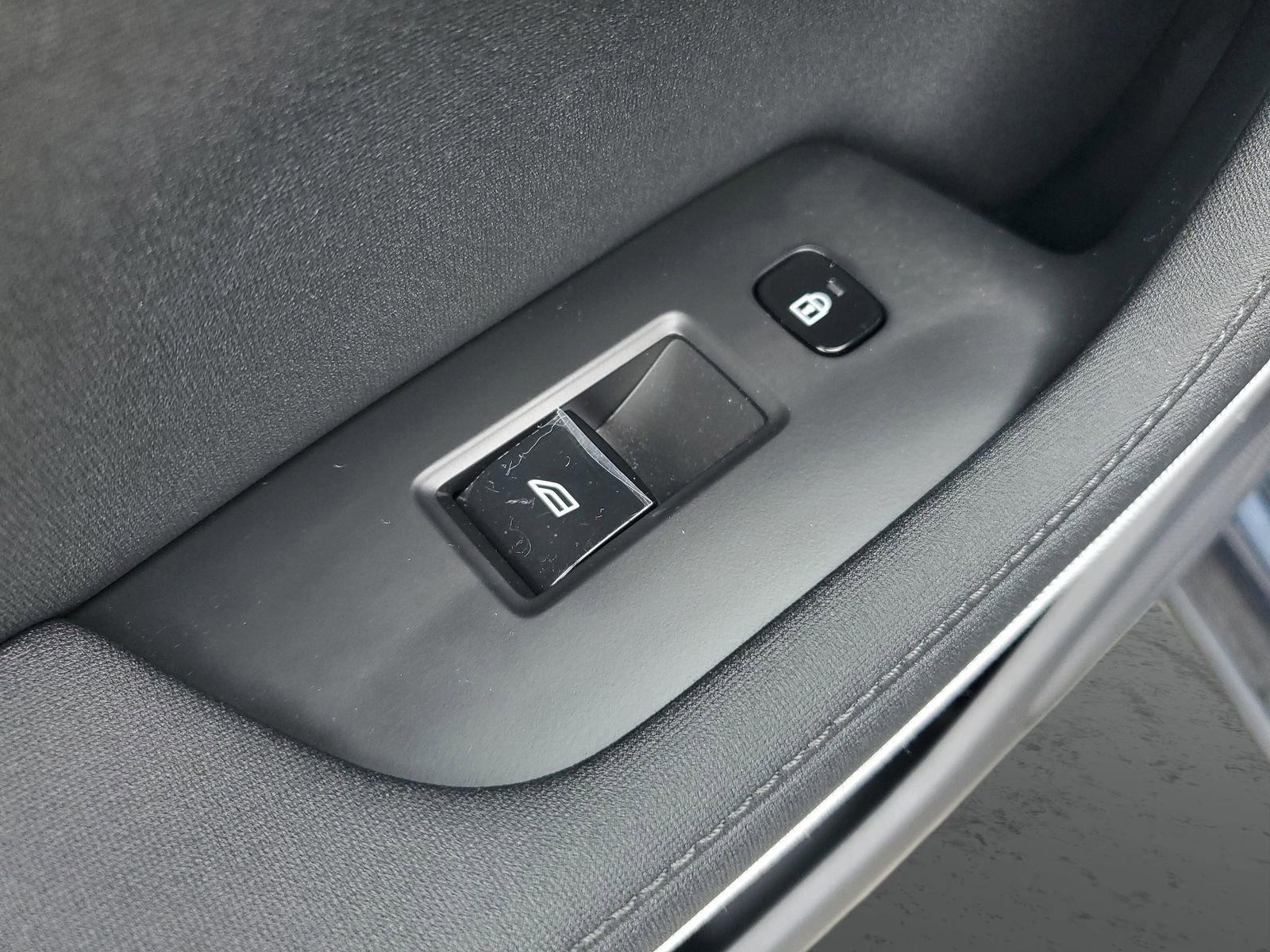 Used 2023 Polestar Polestar 2 w/ Pilot Pack AWD/4WD image 17