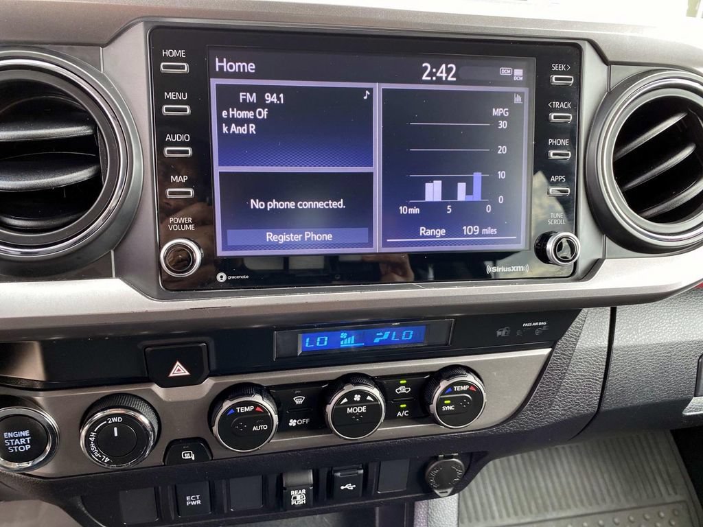 Used 2023 Toyota Tacoma SR5 AWD/4WD image 11