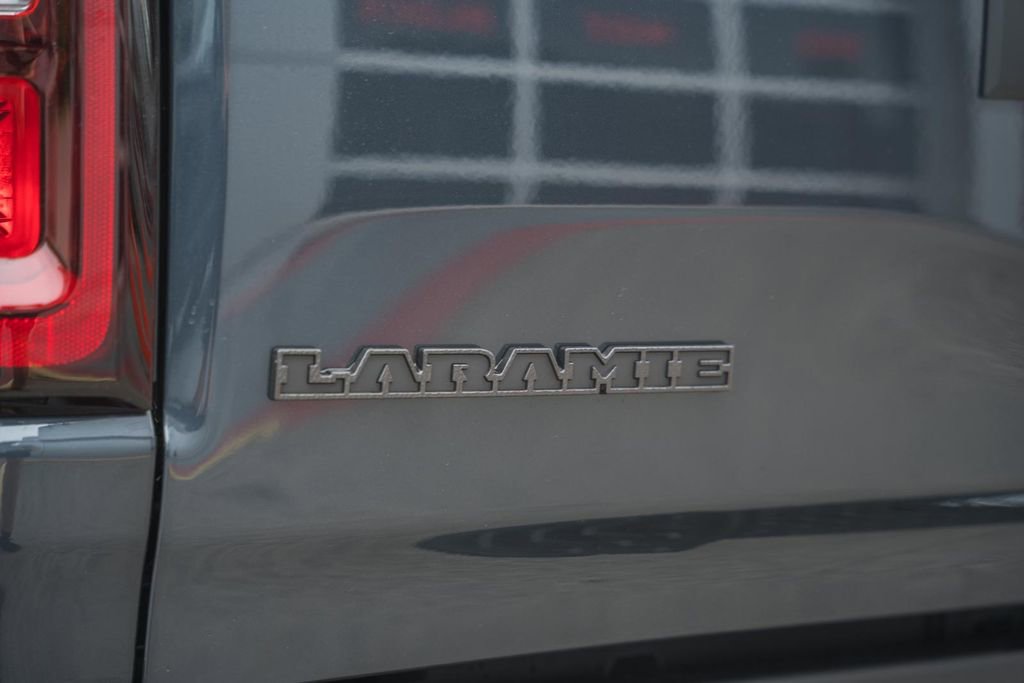 New 2026 RAM 1500 Laramie AWD/4WD image 8