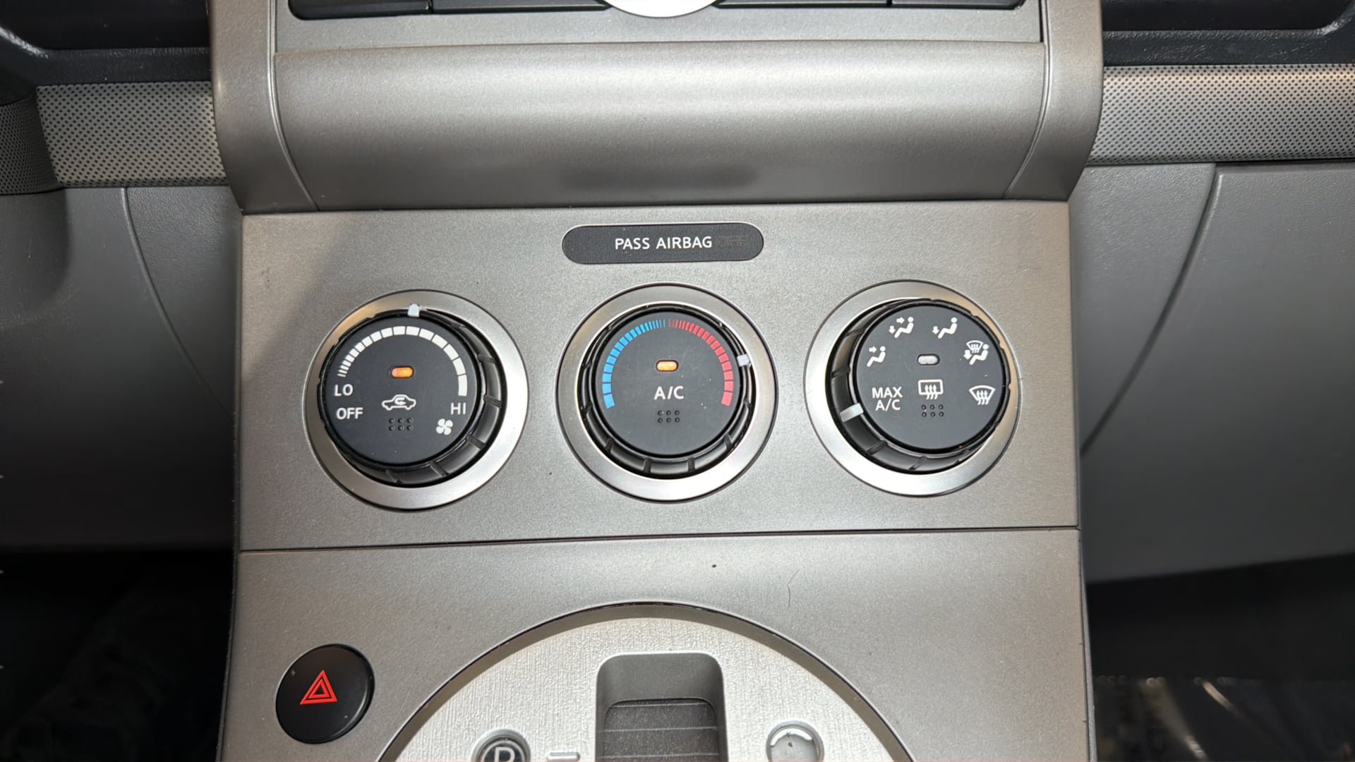 Used 2009 Nissan Sentra 2.0 FE+ FWD image 27