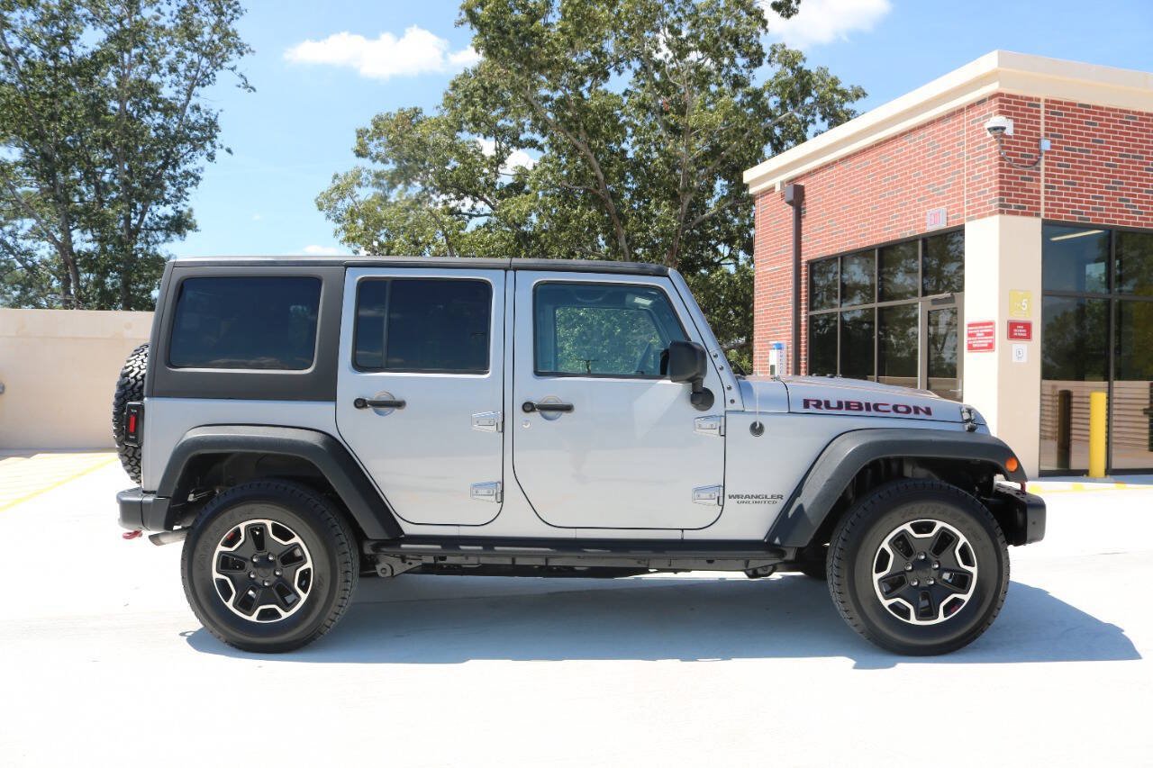 Used 2014 Jeep Wrangler Unlimited Rubicon AWD/4WD image 56
