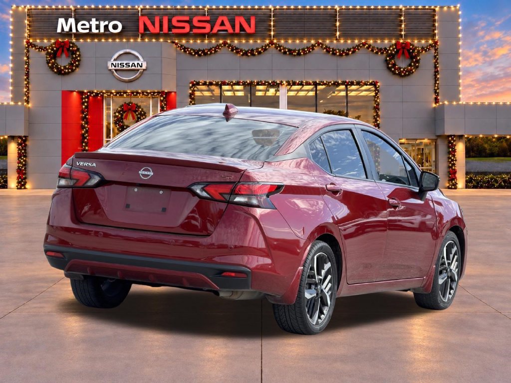 Used 2024 Nissan Versa SR w/ Trunk Package FWD image 4