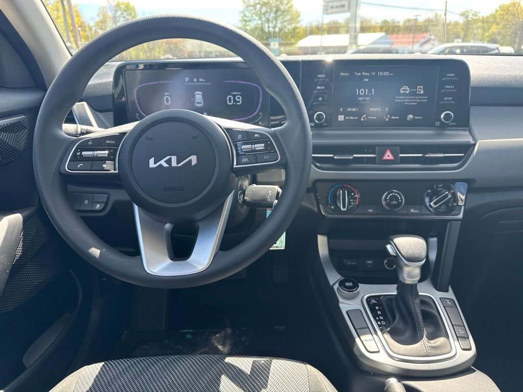 New 2026 Kia Seltos LX AWD/4WD image 4