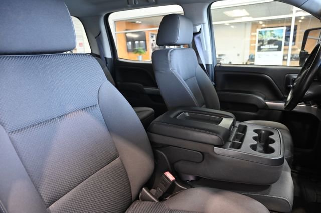 Used 2015 Chevrolet Silverado 2500 LT w/ LT Convenience Package AWD/4WD image 9