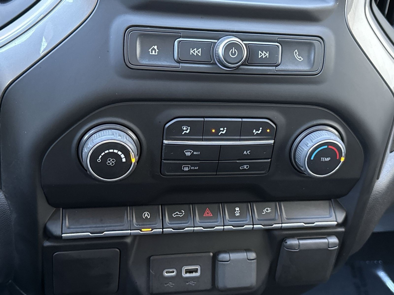 Used 2022 Chevrolet Silverado 1500 Custom AWD/4WD image 19