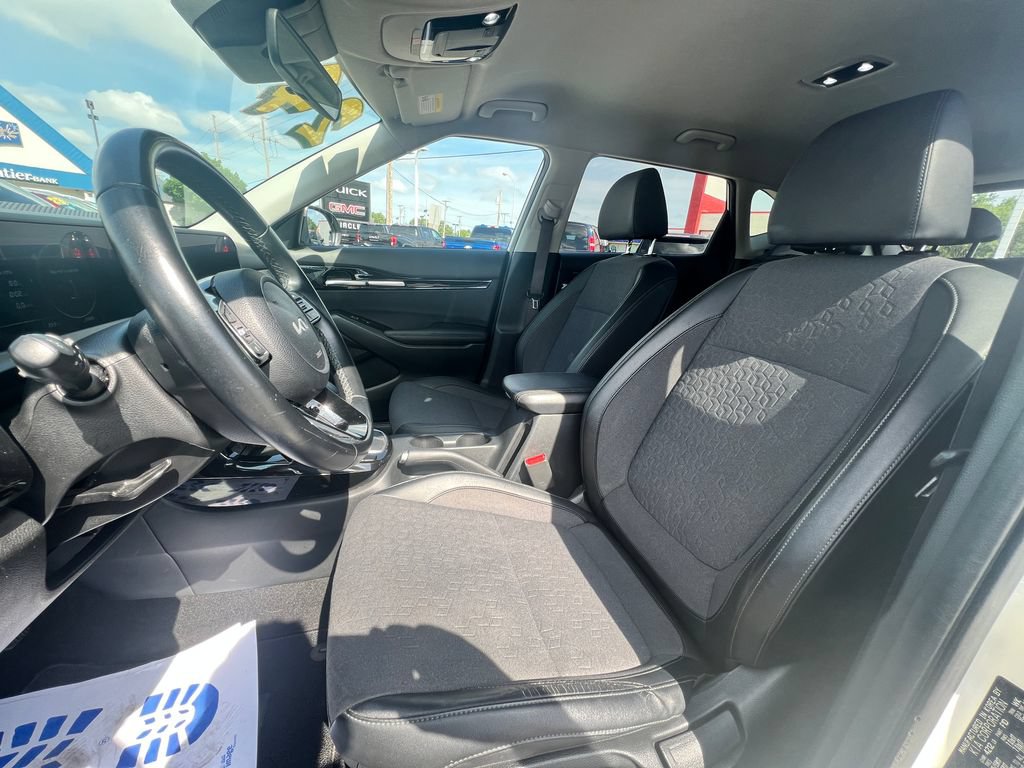Used 2024 Kia Seltos S AWD/4WD image 17